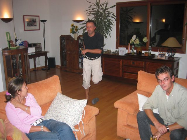 Eric semble moyennement convaincu par l'enthousiasme (pourtant communicatif) de Patrice...