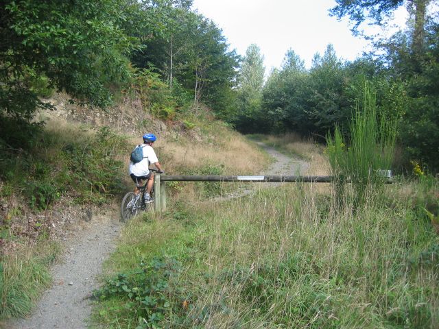 Eric attaque une longue monte... 'le col du lautaret' du coin
