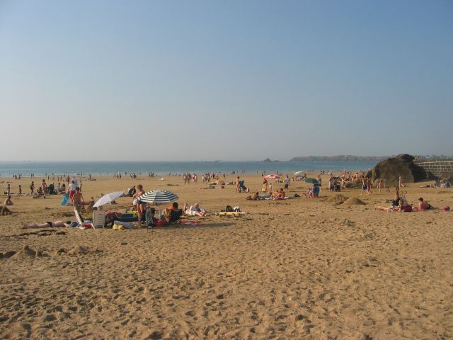 la plage du sillon, à St-Malo