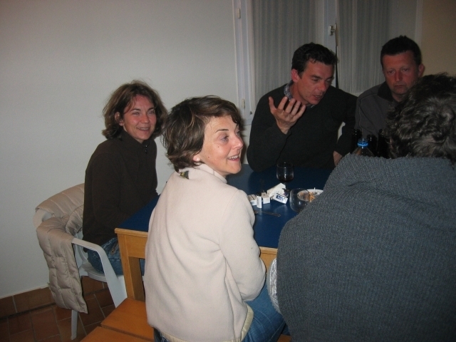 Eric argumente, Caro et Véronique se marrent