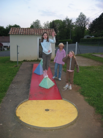 Laura, pas mal, mais sur ses 2 pieds