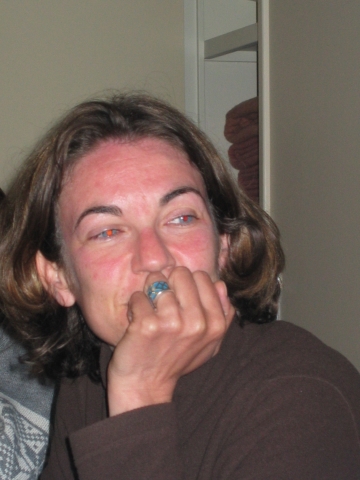 Caro se moque ouvertement d'Eric
