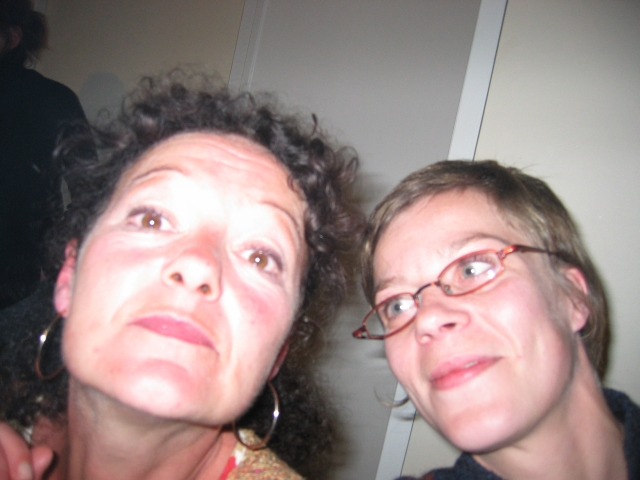 flash sur Maryline et cocotte... qui a pris la photo ?