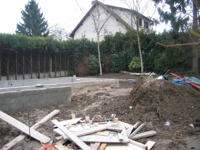 les 2 arbres du fond ont été coupés... quel massacre !