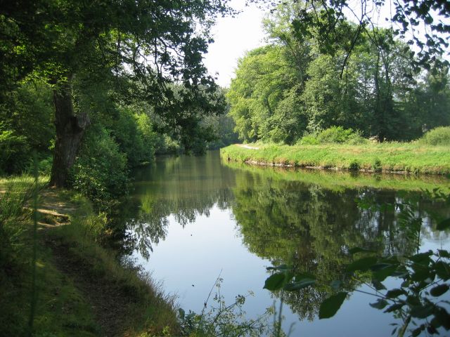 le canal vers Brest, on est à l'ouest du lac