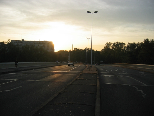 pont de puteaux, le soleil merge  peine (et moi aussi)