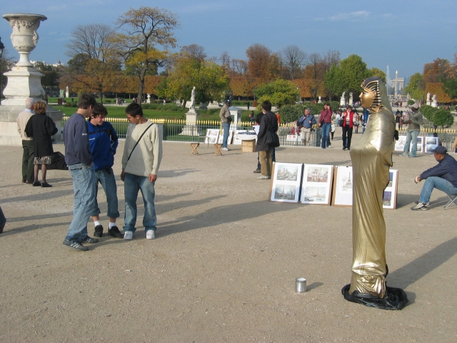 ah, les jeunes vont lui donner une pice